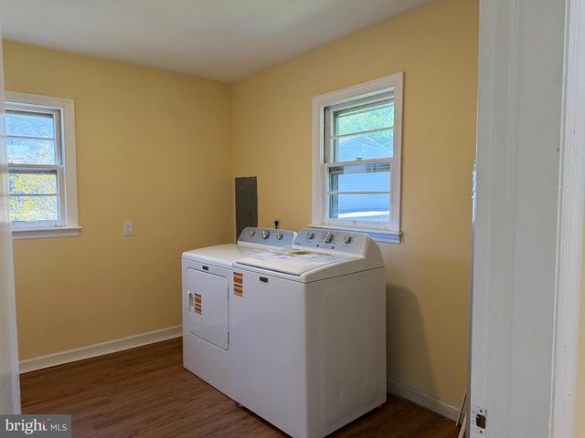 19124 LONGMEADOW RD, Hagerstown, MD 21742