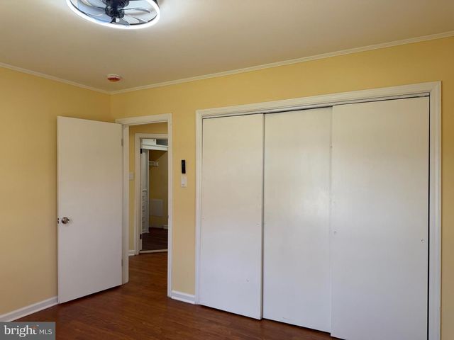 19124 LONGMEADOW RD, Hagerstown, MD 21742