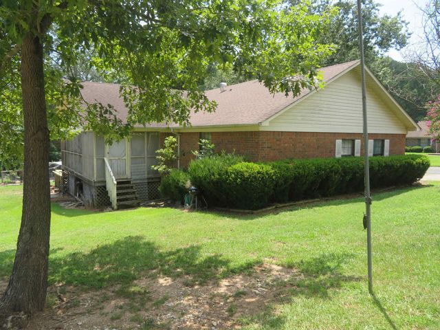 1004 N 26th Street, Arkadelphia, AR 71923