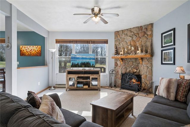 1871 Eagles Ridge Way, Hidden Valley, PA 15502