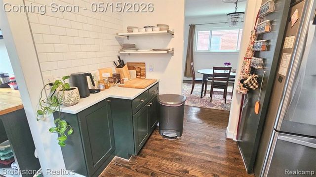 17511 Monica Street, Detroit, MI 48221