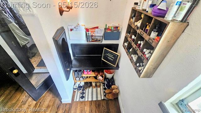 17511 Monica Street, Detroit, MI 48221