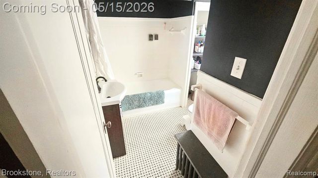 17511 Monica Street, Detroit, MI 48221