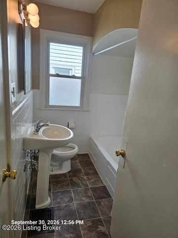 309 N 33rd St, Louisville, KY 40212
