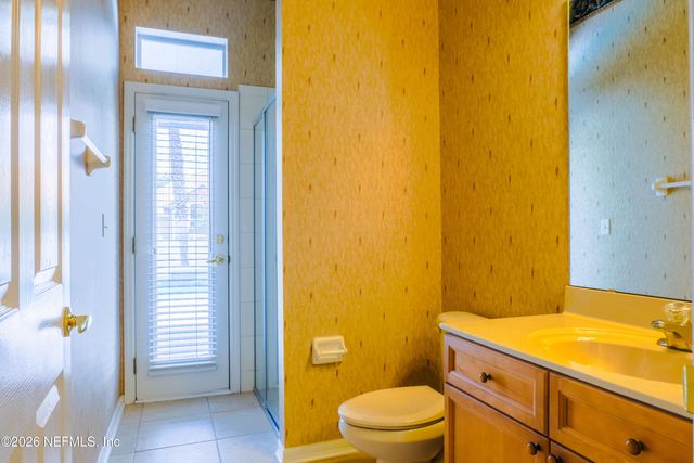 1564 TRALEE Court N, Jacksonville, FL 32221