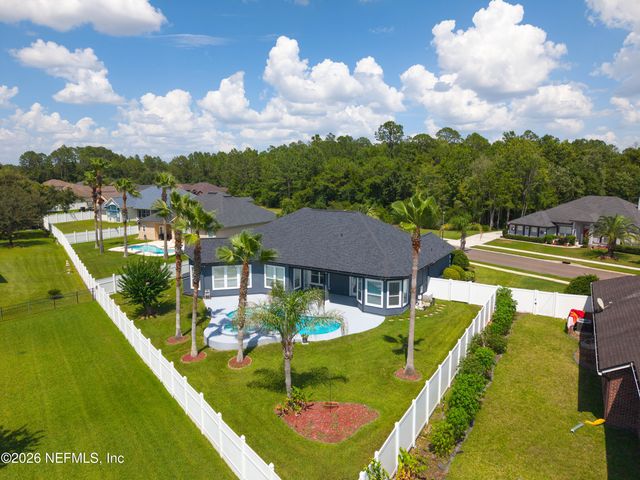 1564 TRALEE Court N, Jacksonville, FL 32221