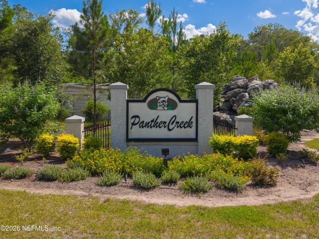 1564 TRALEE Court N, Jacksonville, FL 32221