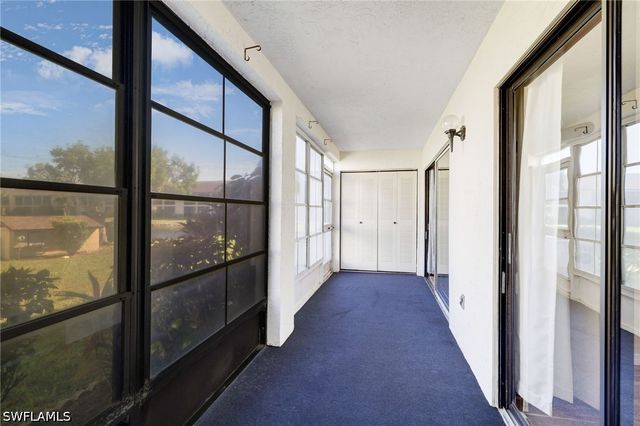 9270 Lake Park DR 101, Fort Myers, FL 33919