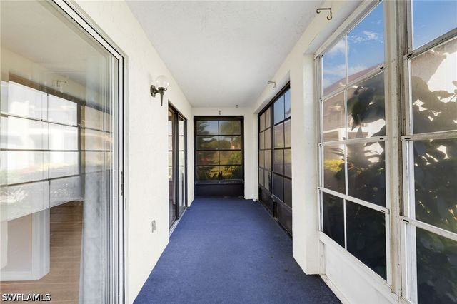 9270 Lake Park DR 101, Fort Myers, FL 33919