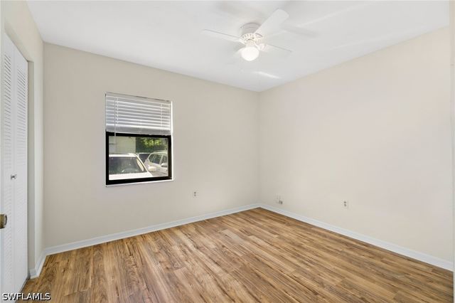 9270 Lake Park DR 101, Fort Myers, FL 33919