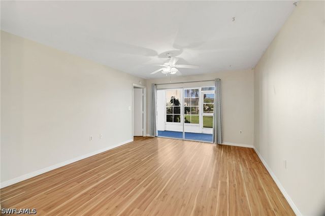 9270 Lake Park DR 101, Fort Myers, FL 33919