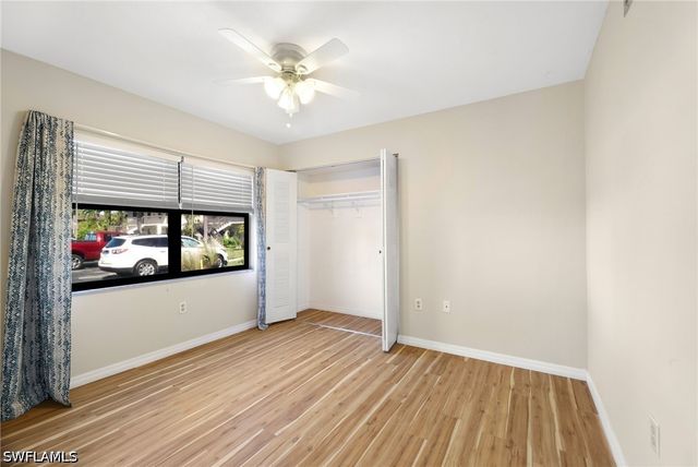 9270 Lake Park DR 101, Fort Myers, FL 33919