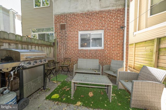 1827 GINNODO ST, Philadelphia, PA 19130