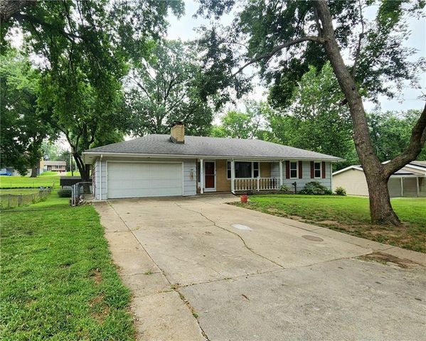 2701 S Maybrook Avenue, Independence, MO 64057