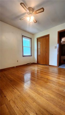 2701 S Maybrook Avenue, Independence, MO 64057