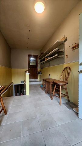 2701 S Maybrook Avenue, Independence, MO 64057