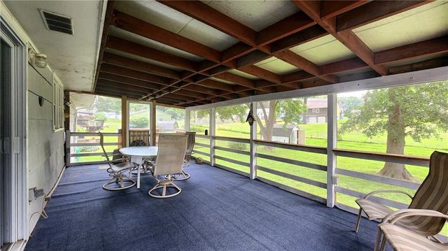 2701 S Maybrook Avenue, Independence, MO 64057