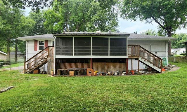 2701 S Maybrook Avenue, Independence, MO 64057