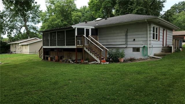 2701 S Maybrook Avenue, Independence, MO 64057