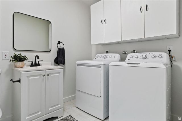 2397 E BOYES ST, Holladay, UT 84117