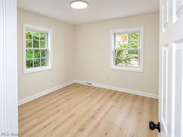 2219 E 87th Street, Cleveland, OH 44106