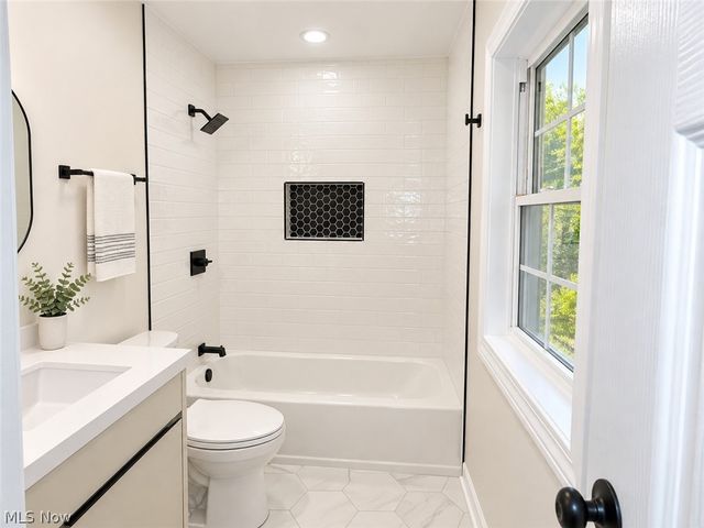 2219 E 87th Street, Cleveland, OH 44106