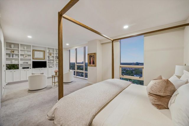 5100 San Felipe Street 164E, Houston, TX 77056