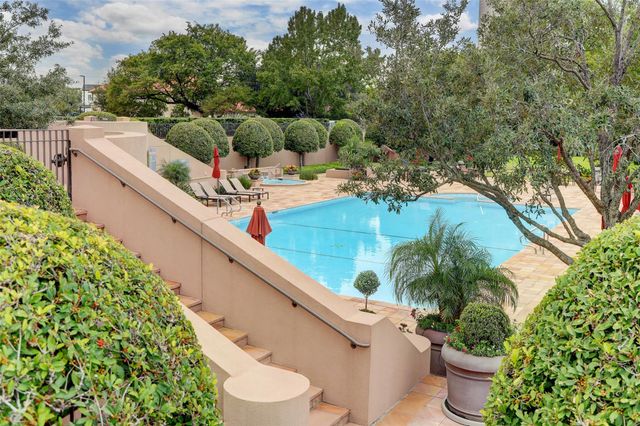 5100 San Felipe Street 164E, Houston, TX 77056