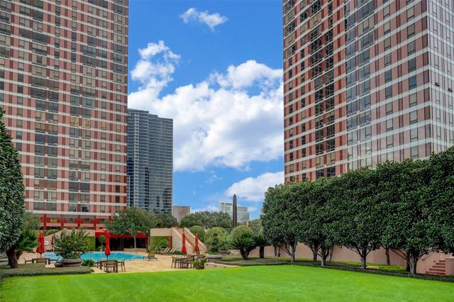 5100 San Felipe Street 164E, Houston, TX 77056