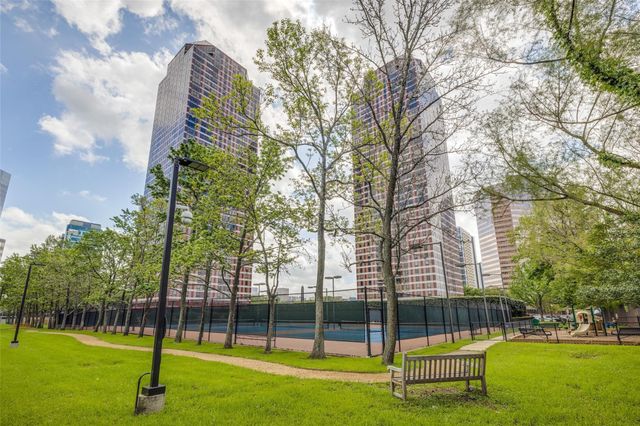 5100 San Felipe Street 164E, Houston, TX 77056