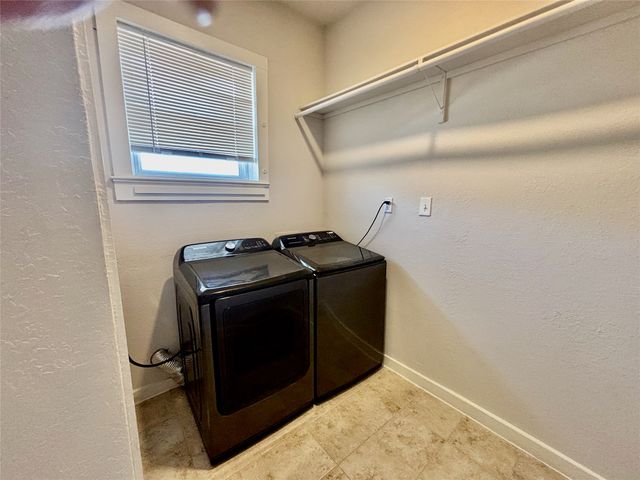 1910 N Carroll Avenue, Dallas, TX 75204