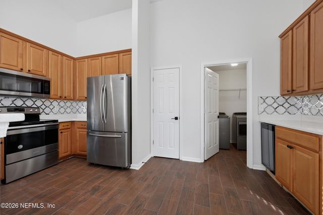 1806 FOREST CREEK Drive, Jacksonville, FL 32225