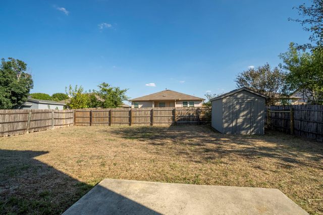 309 MUSGRAV, Kyle, TX 78640