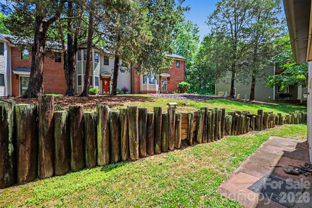 1043 Wexford Place NW, Concord, NC 28027