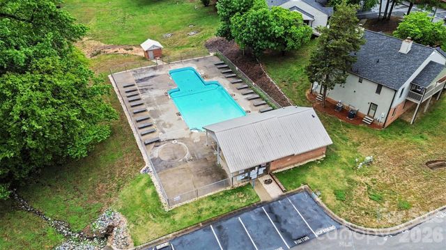 1043 Wexford Place NW, Concord, NC 28027