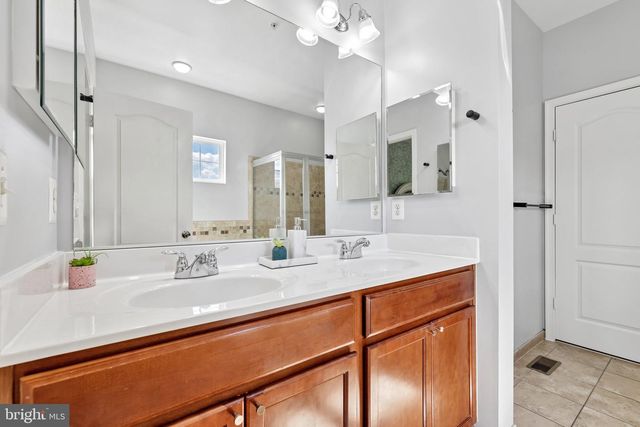 12451 HORSESHOE BEND CIR, Clarksburg, MD 20871