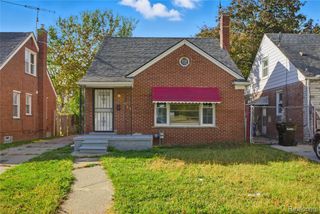 7611 Braile Street, Detroit, MI 48228