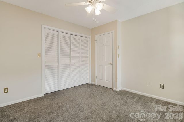 84 Lakeview Court, Brevard, NC 28712