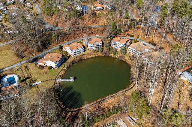 84 Lakeview Court, Brevard, NC 28712