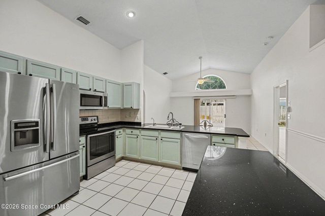 2479 Coral Ridge Circle, Melbourne, FL 32935
