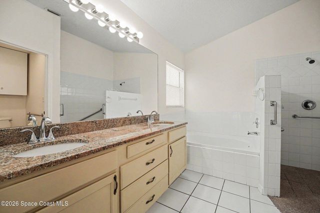 2479 Coral Ridge Circle, Melbourne, FL 32935