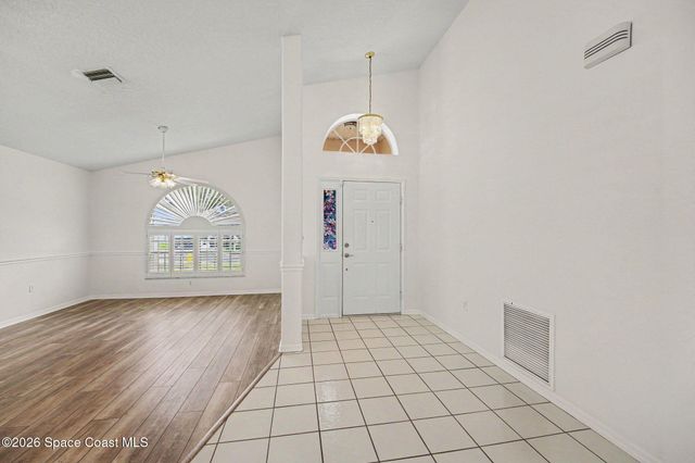 2479 Coral Ridge Circle, Melbourne, FL 32935