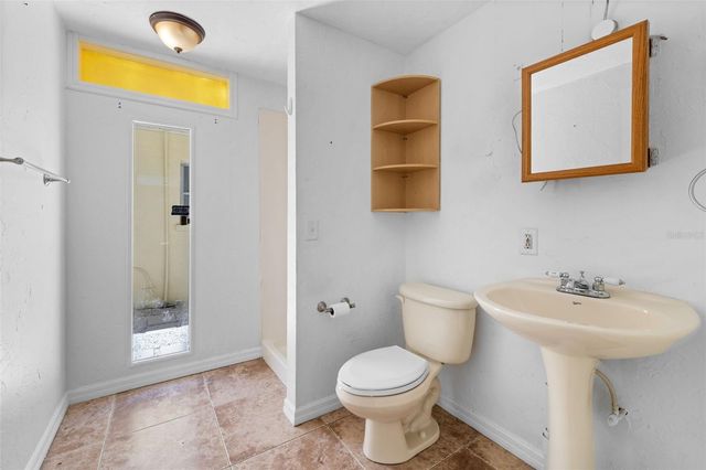 6916 ALDERWOOD DRIVE, Sarasota, FL 34243