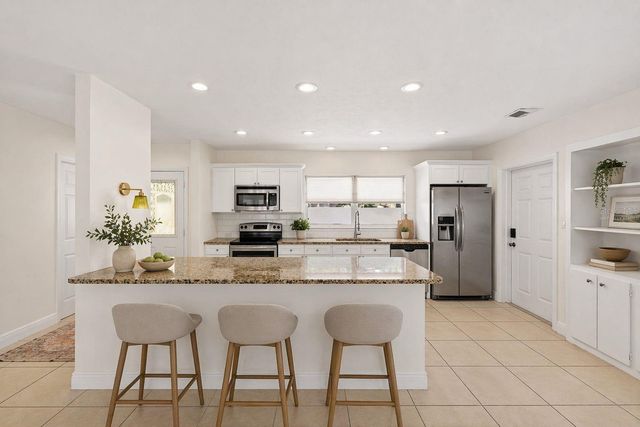 6916 ALDERWOOD DRIVE, Sarasota, FL 34243