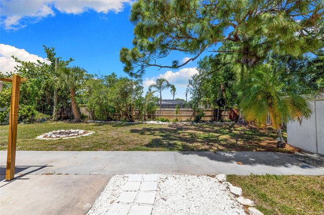 6916 ALDERWOOD DRIVE, Sarasota, FL 34243