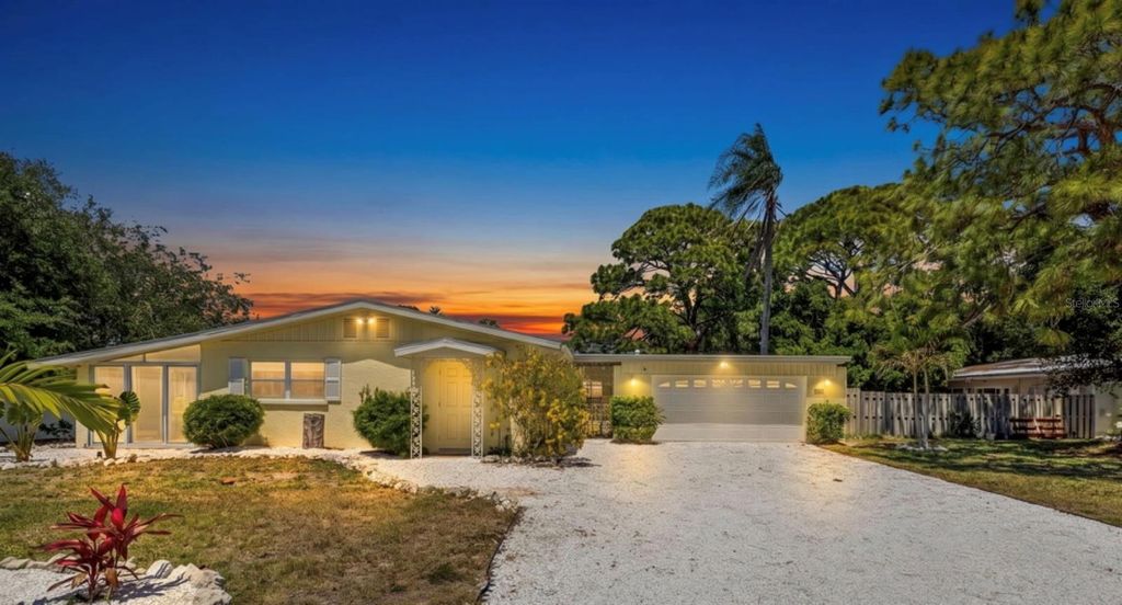 6916 ALDERWOOD DRIVE, Sarasota, FL 34243