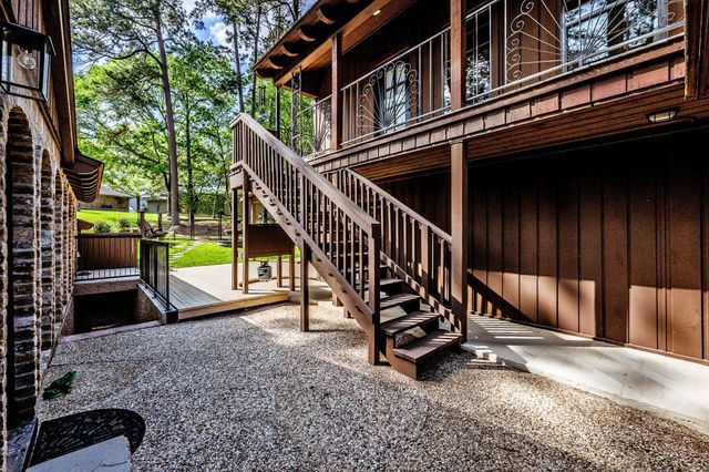 602 Rolling Hills Road, Huntsville, TX 77340