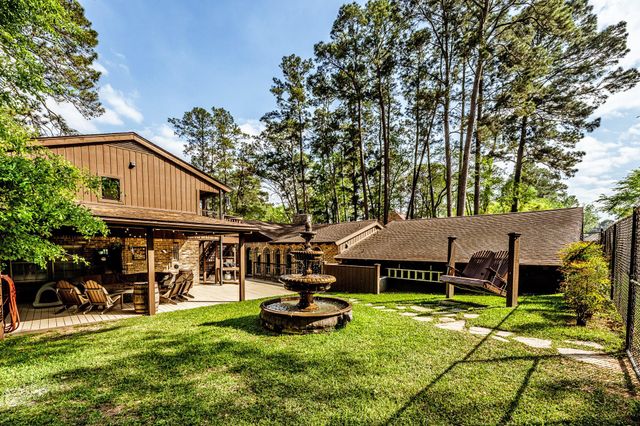 602 Rolling Hills Road, Huntsville, TX 77340
