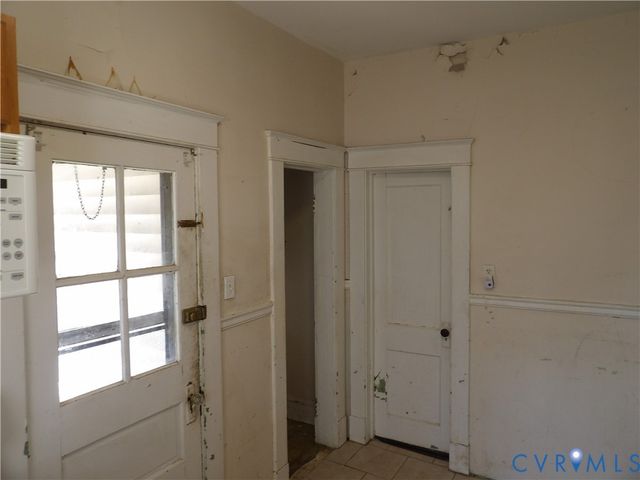 613 Pollock St, Richmond, VA 23222