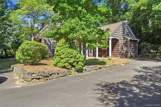 15 Shore Oaks Drive, Stony Brook, NY 11790
